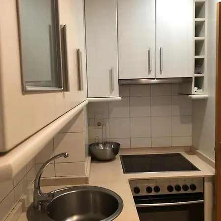 Apartamento De Verano, En Segunda Linea De Playa Y Pista De Tenis, Cuenta Con Plaza De Garaje