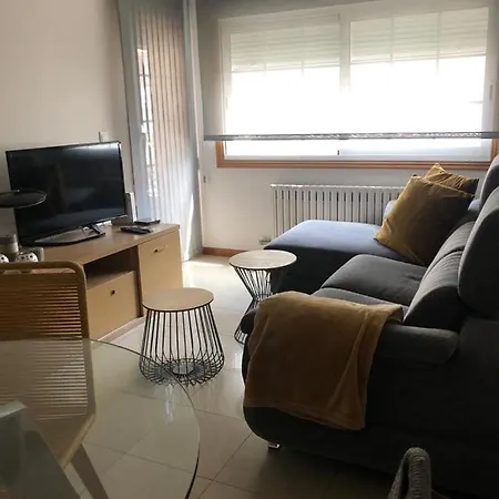Apartamento De Verano, En Segunda Linea De Playa Y Pista De Tenis, Cuenta Con Plaza De Garaje